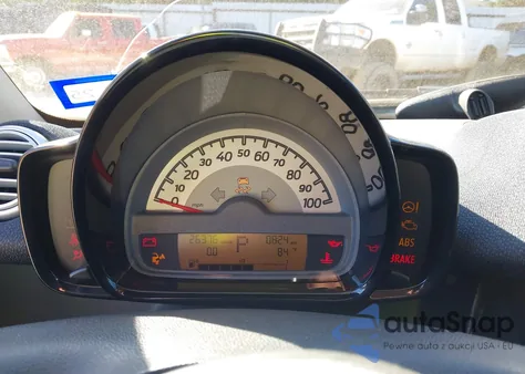 2014 Smart Fortwo Pure из США, поврежденный, VIN WMEEJ3BAXEK737620